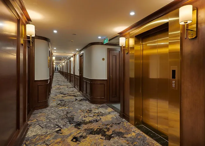 Paradise Legacy Cruise 5* Ha Long